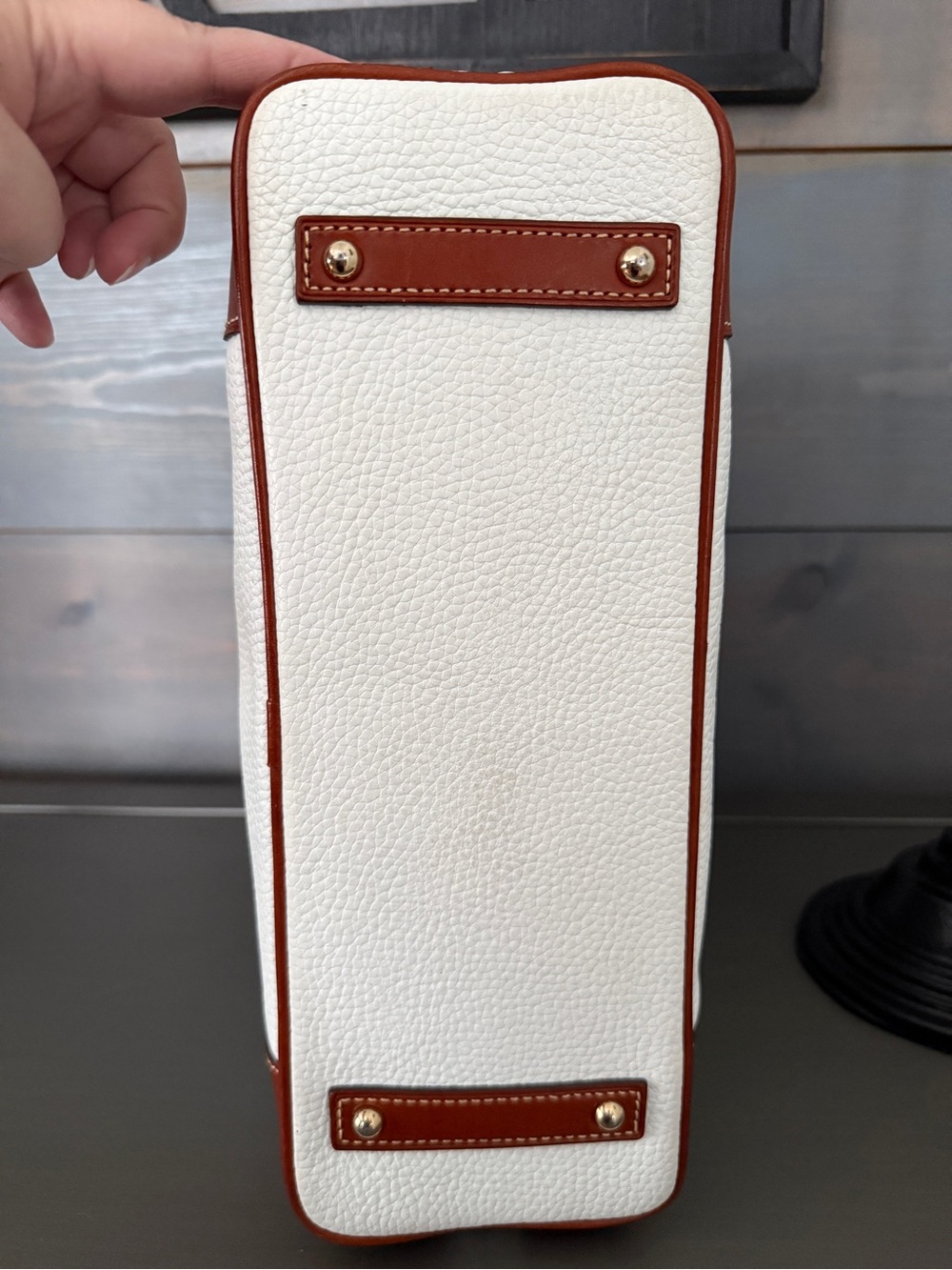 Dooney & Bourke Pebble Grain Hobo - Picture 9 of 16